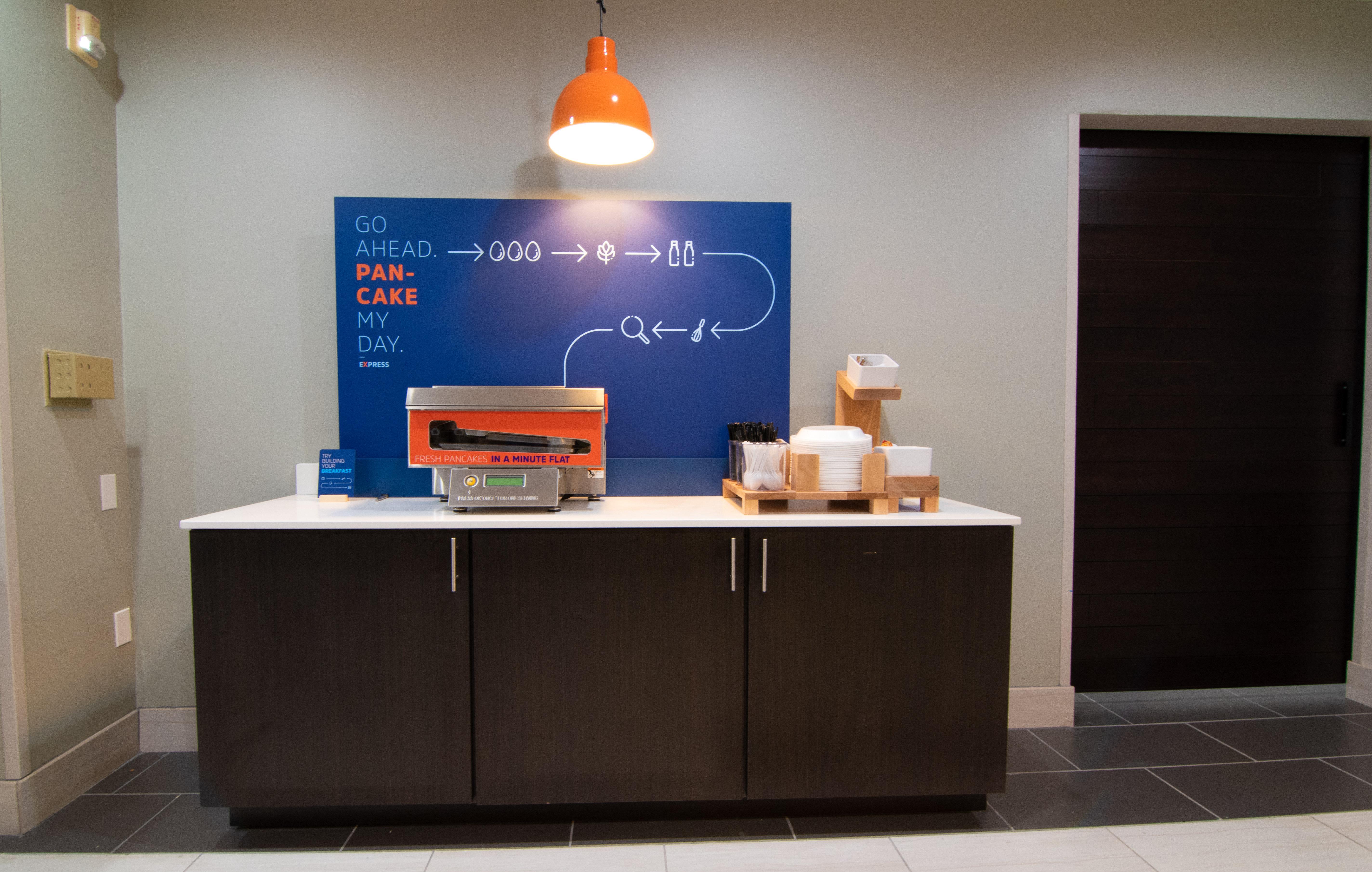 Holiday Inn Express & Suites - Indianapolis Northwest By Ihg Esterno foto
